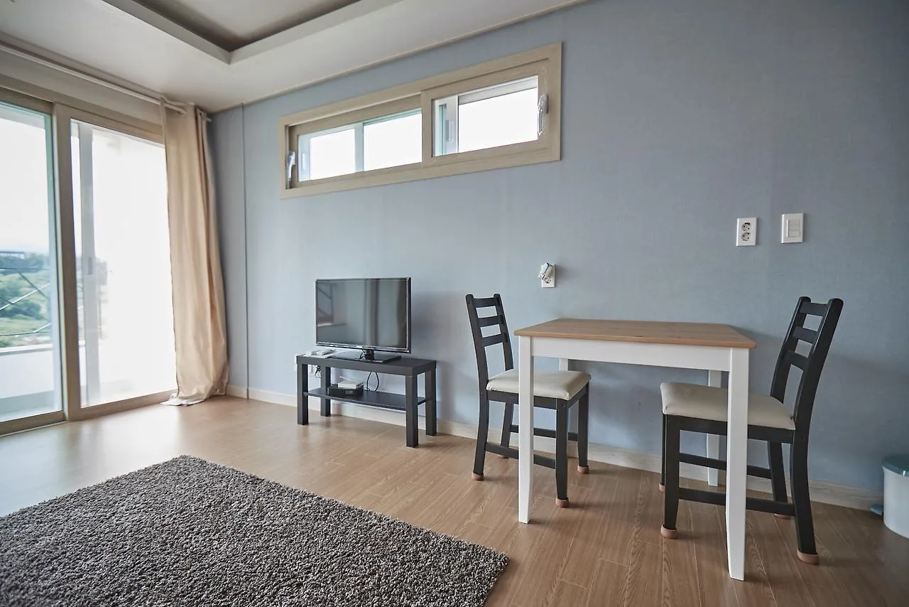 Guest house Ara Stay Jeju