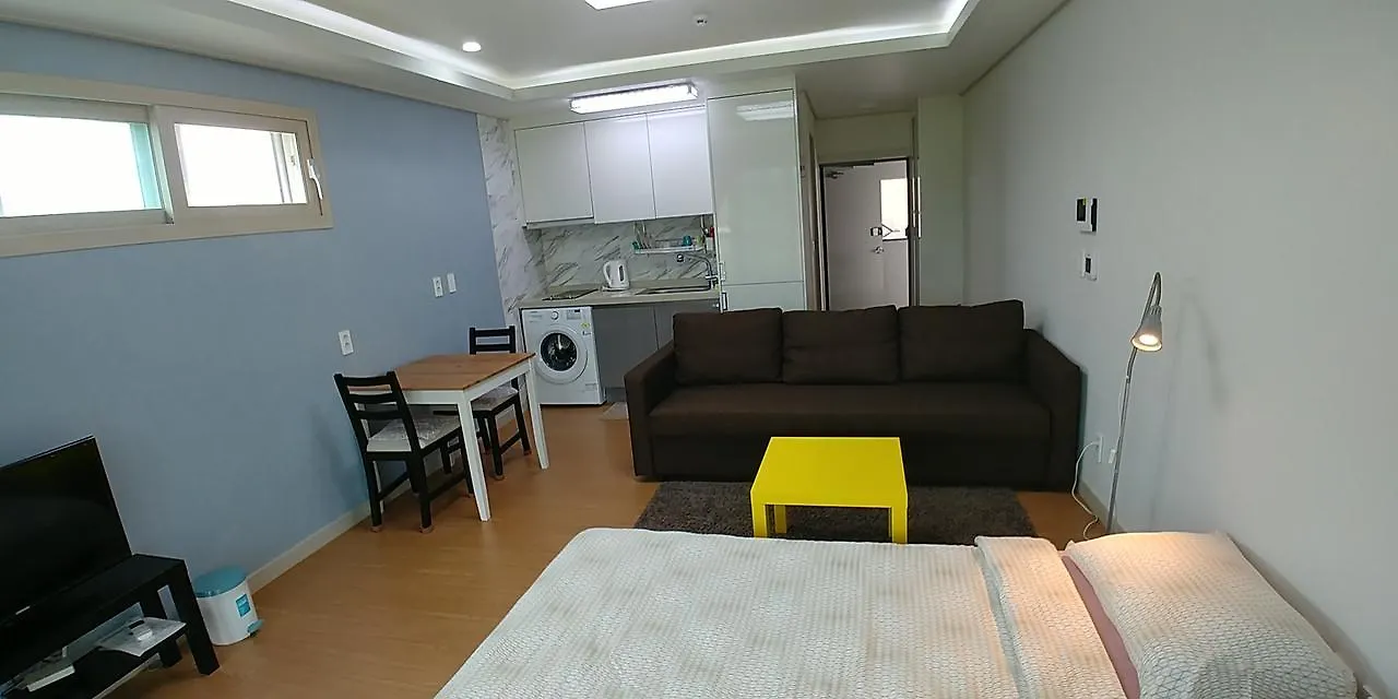 Ara Stay Jeju Guest house